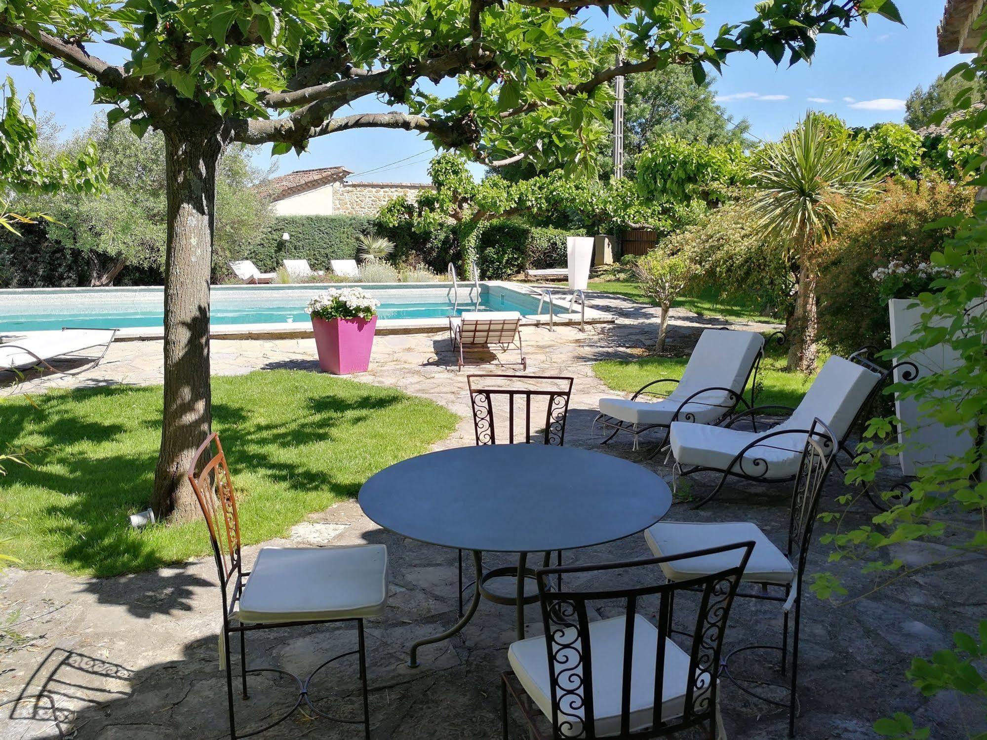 La Bastide Des Muriers Deaux Exteriér fotografie