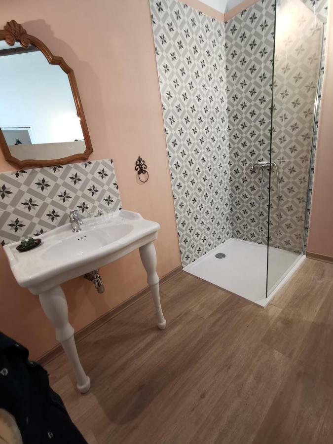La Bastide Des Muriers Deaux Exteriér fotografie